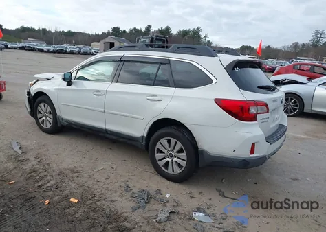 2015 Subaru Outback 2.5I Premium z USA, uszkodzony, nr VIN 4S4BSBEC9F3261809